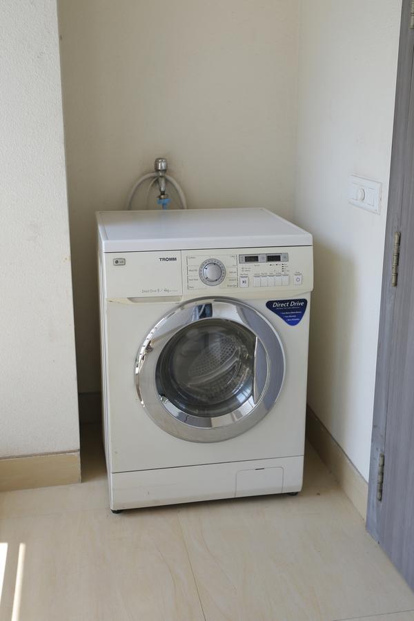 Lakeview Service Apartments Calcutta  Esterno foto