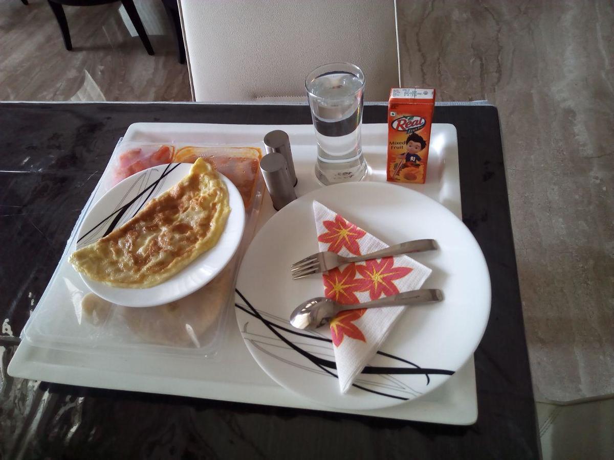 Lakeview Service Apartments Calcutta  Esterno foto